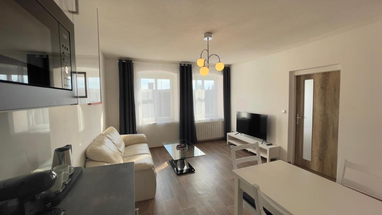 R&J Apartmany Broumov Exterior foto