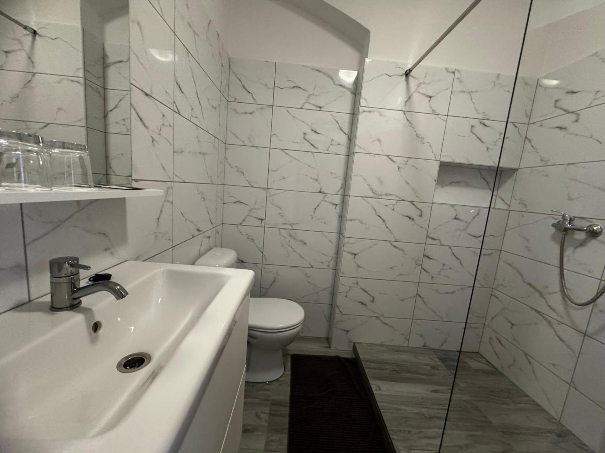R&J Apartmany Broumov Exterior foto