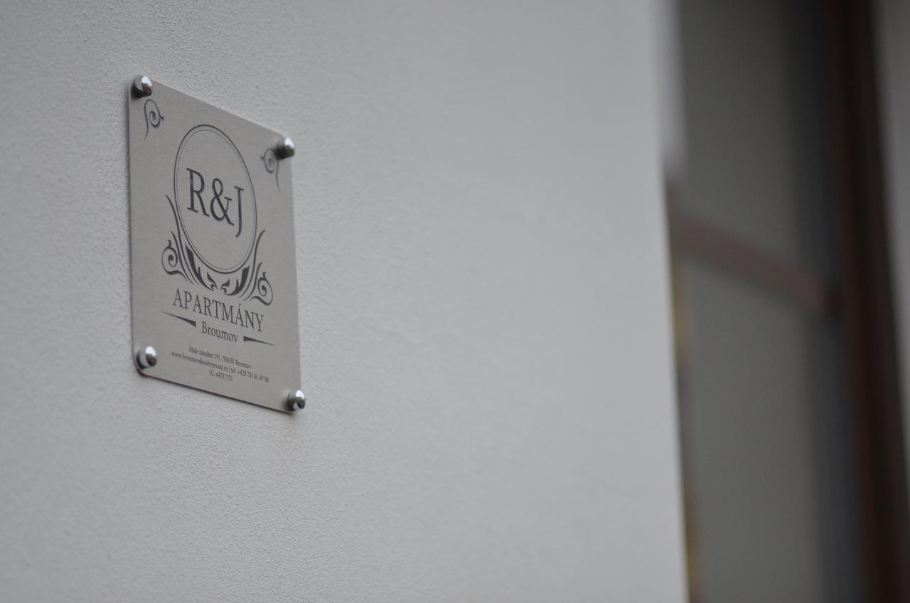 R&J Apartmany Broumov Exterior foto
